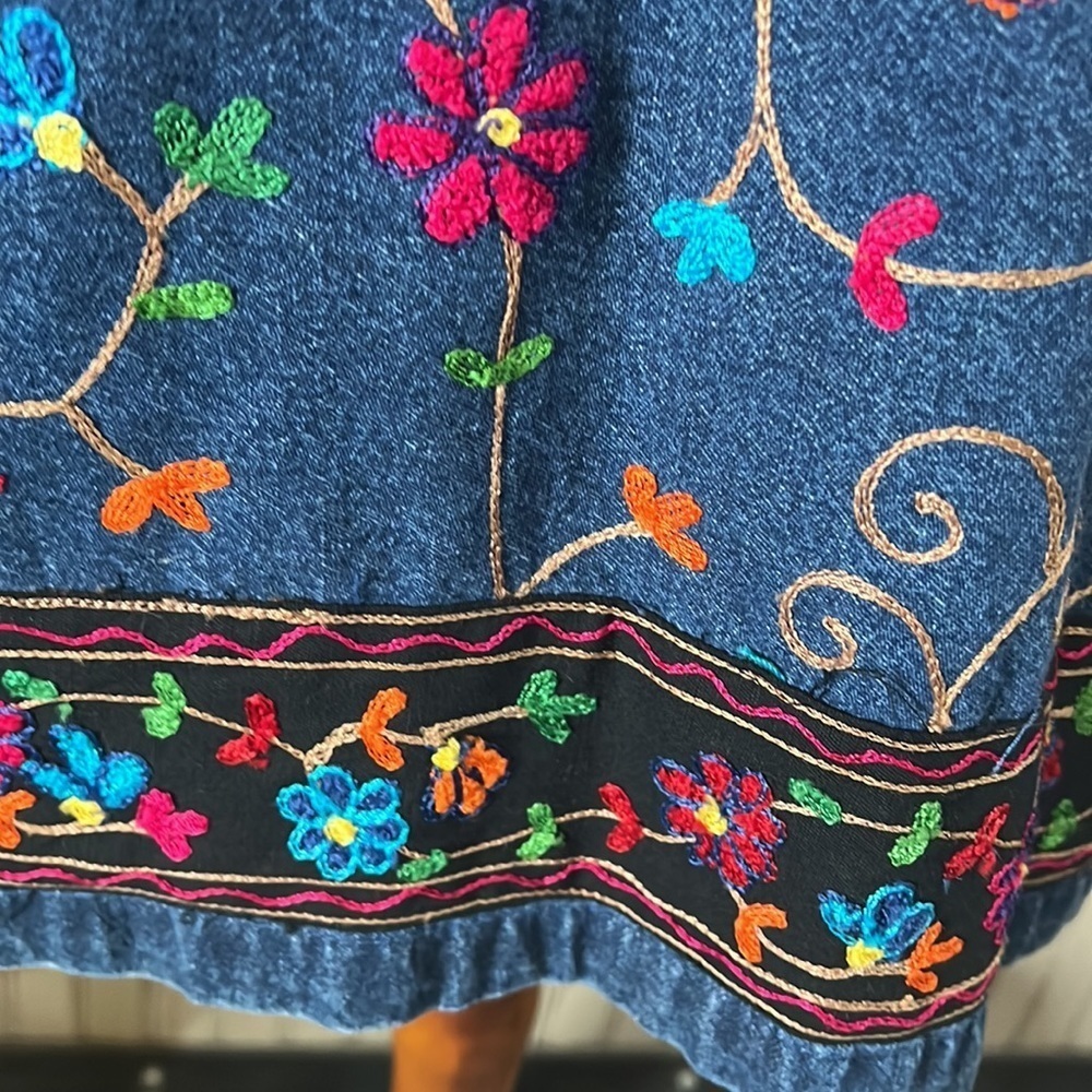 Units Jacket - Picture 4 of 7